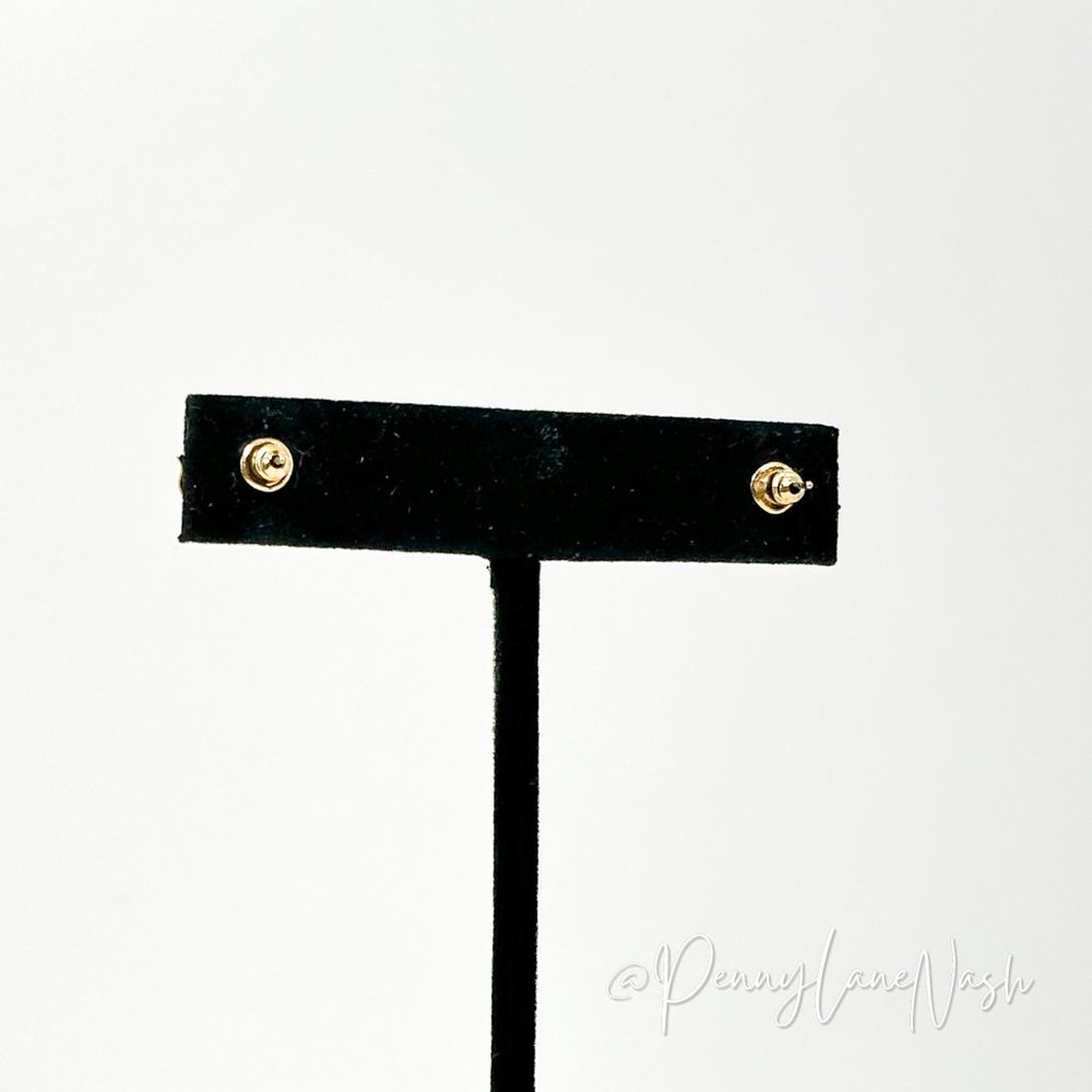 Vintage Golden Crouched Cat Push Back Earrings - Picture 6 of 6